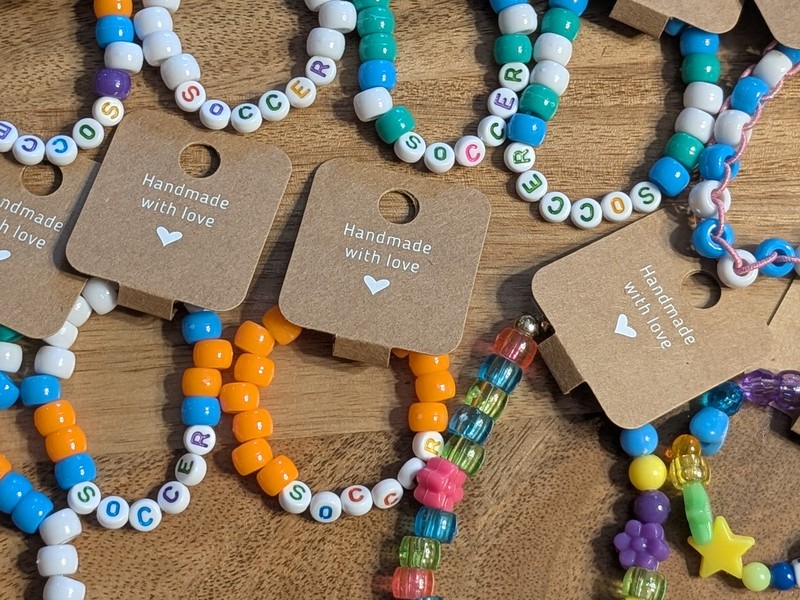 Handmade colorful beaded friendship bracelet style 2