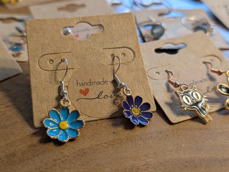 Handmade cute dangle earrings style 1